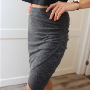 Wilfred pencil skirt